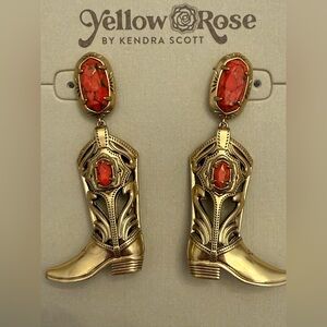 💛KENDRA SCOTT PROTOTYPE BOOT EARRINGS💛